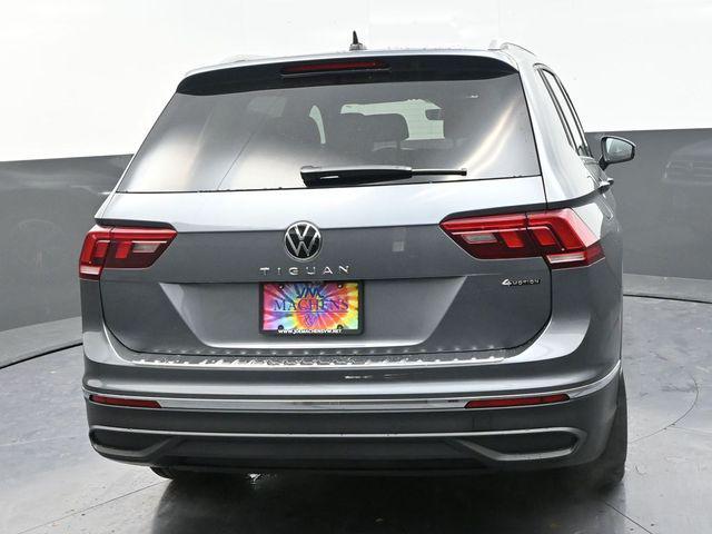 new 2024 Volkswagen Tiguan car, priced at $31,550