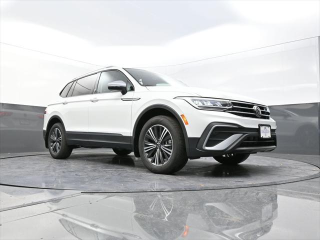 new 2024 Volkswagen Tiguan car, priced at $31,350