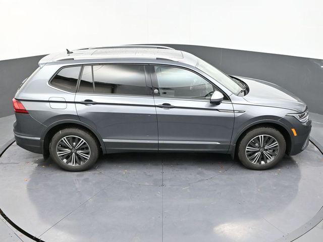 new 2024 Volkswagen Tiguan car, priced at $31,550