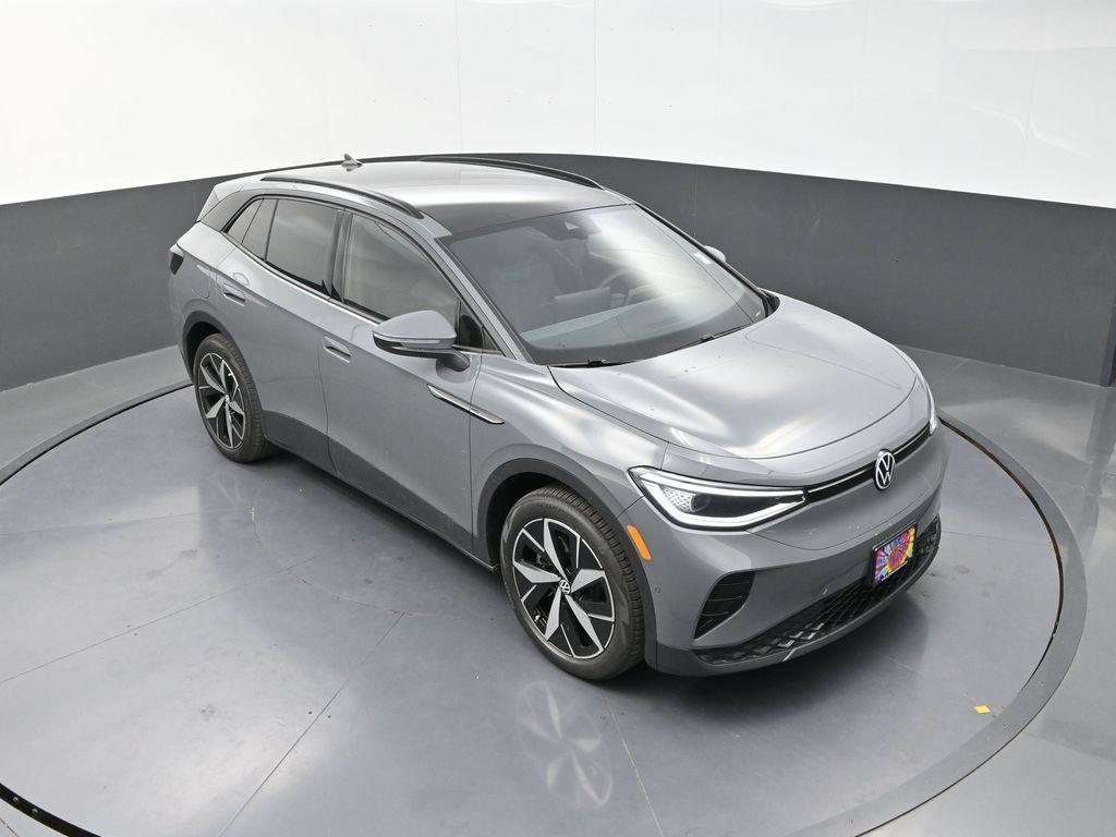 new 2025 Volkswagen ID.4 car, priced at $42,156