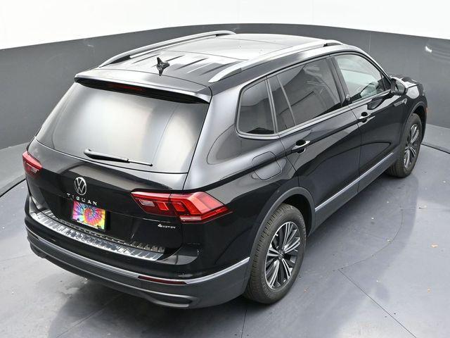 new 2024 Volkswagen Tiguan car, priced at $33,656