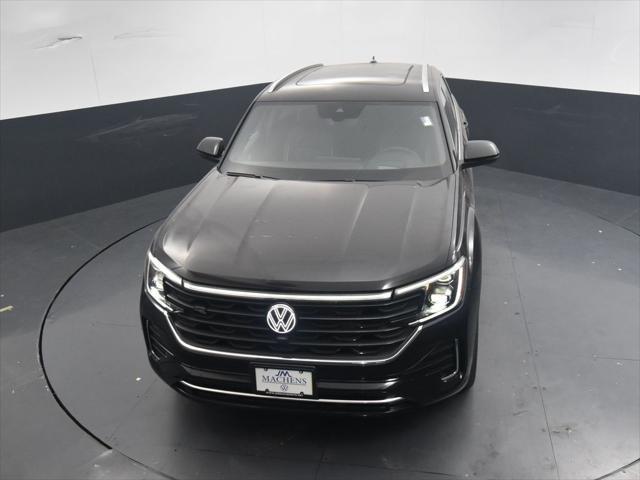 new 2025 Volkswagen Atlas Cross Sport car, priced at $51,262