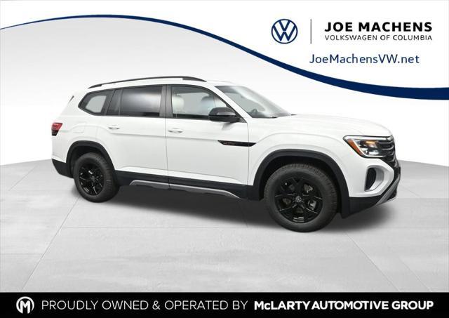 new 2025 Volkswagen Atlas car, priced at $43,327