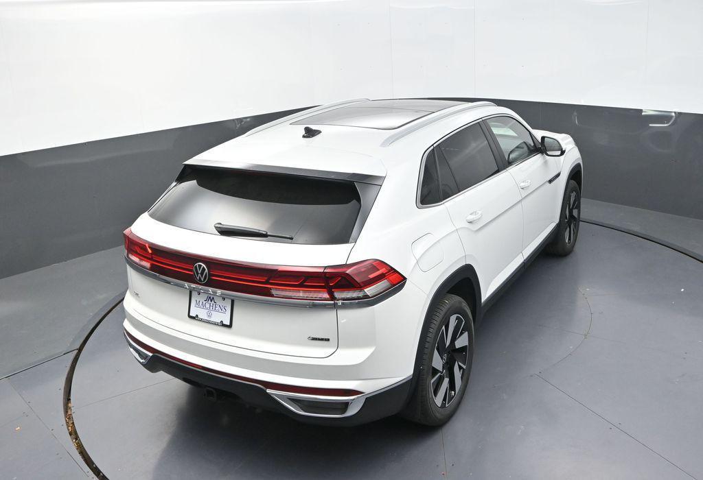 new 2026 Volkswagen Atlas Cross Sport car, priced at $48,853