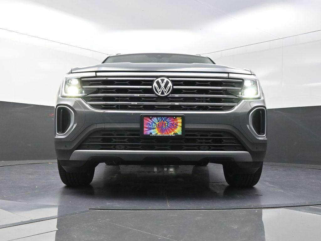 new 2025 Volkswagen Atlas car, priced at $42,975
