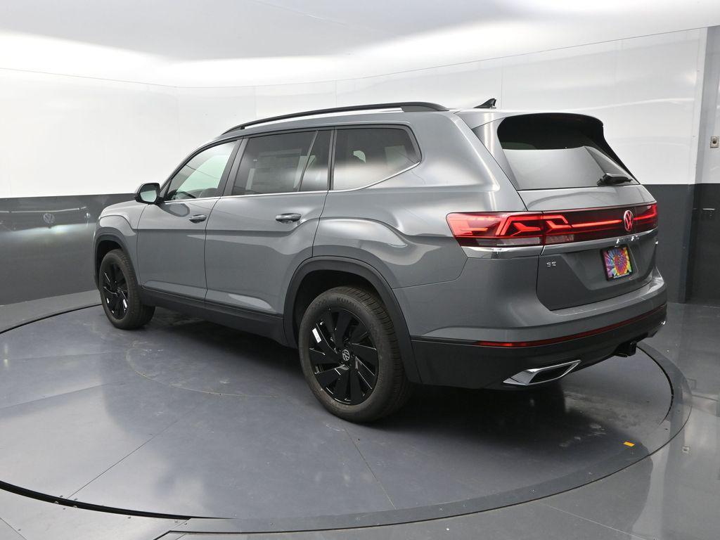 new 2025 Volkswagen Atlas car, priced at $42,975