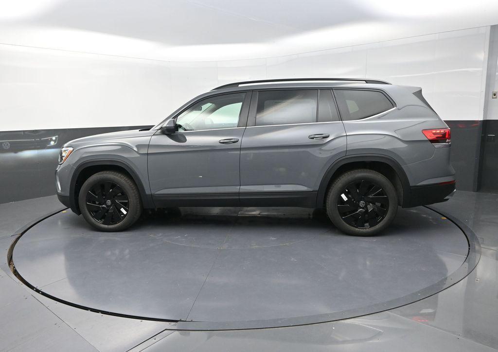 new 2025 Volkswagen Atlas car, priced at $42,975