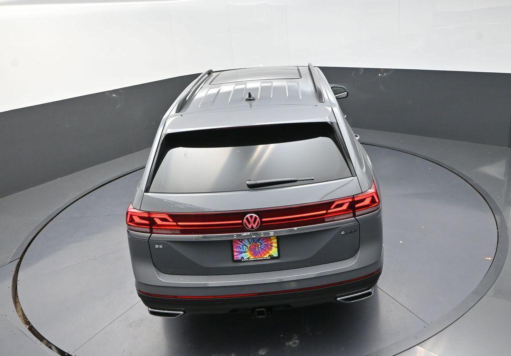 new 2025 Volkswagen Atlas car, priced at $42,975