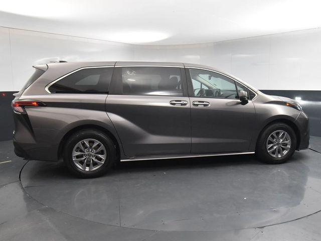 used 2022 Toyota Sienna car, priced at $37,701