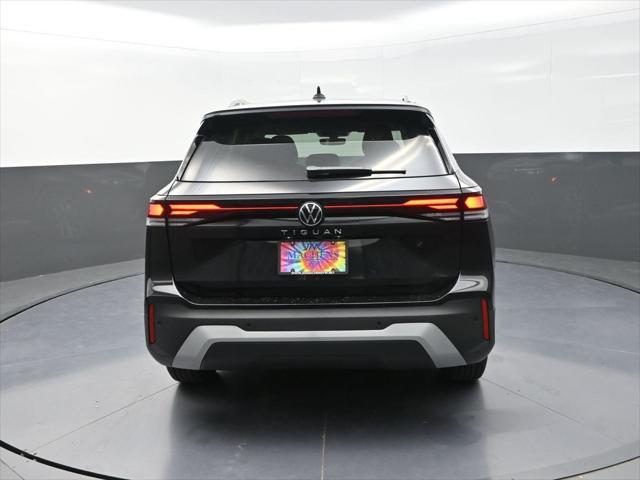 new 2025 Volkswagen Tiguan car, priced at $31,215
