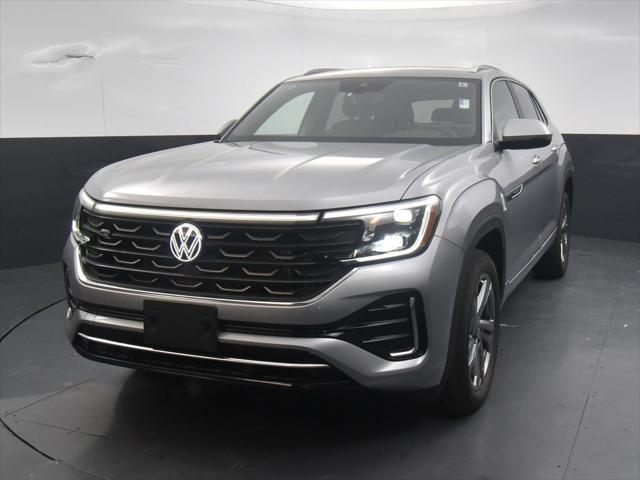 new 2024 Volkswagen Atlas Cross Sport car, priced at $44,721