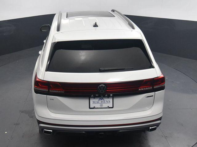 new 2025 Volkswagen Atlas car, priced at $46,002