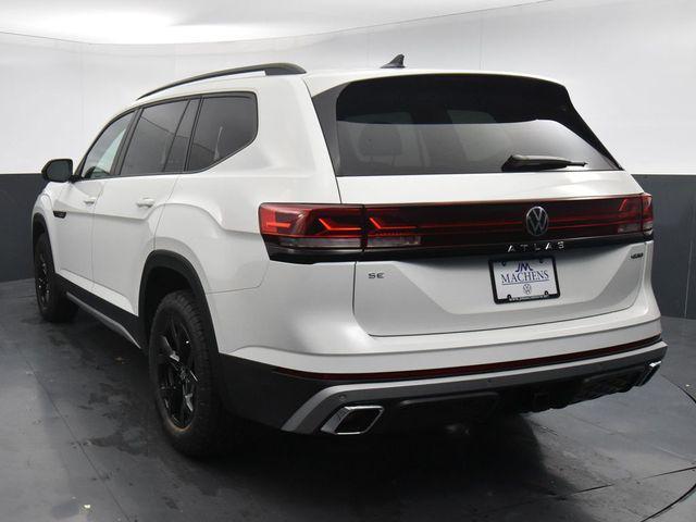 new 2025 Volkswagen Atlas car, priced at $46,002