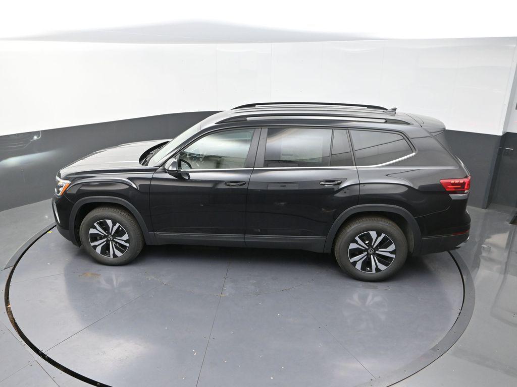 new 2025 Volkswagen Atlas car, priced at $37,506