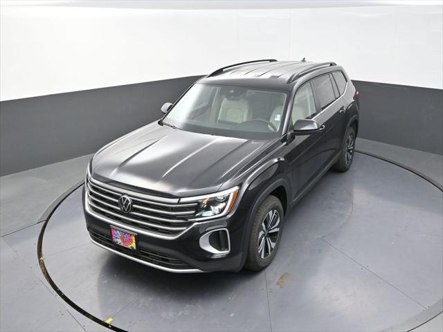 new 2025 Volkswagen Atlas car, priced at $38,506