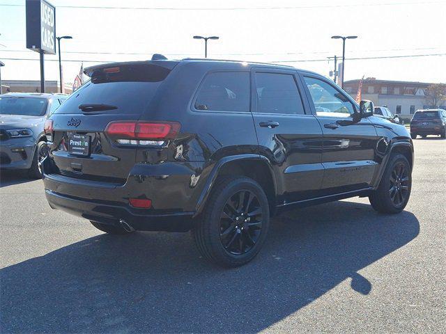 used 2022 Jeep Grand Cherokee car, priced at $33,000