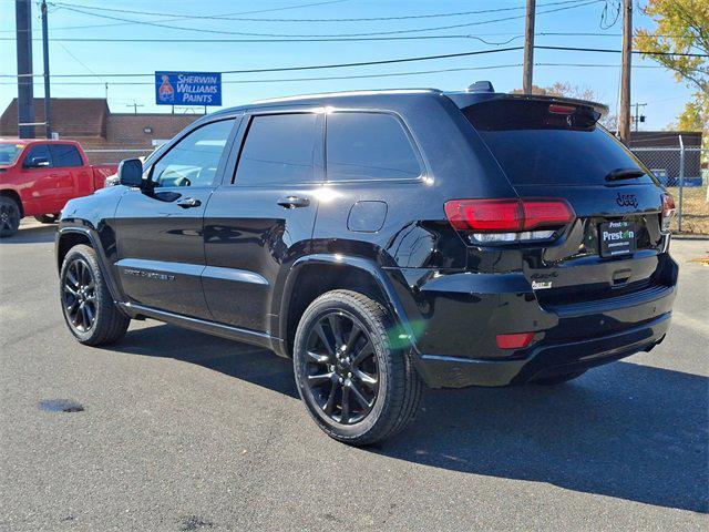 used 2022 Jeep Grand Cherokee car, priced at $33,000