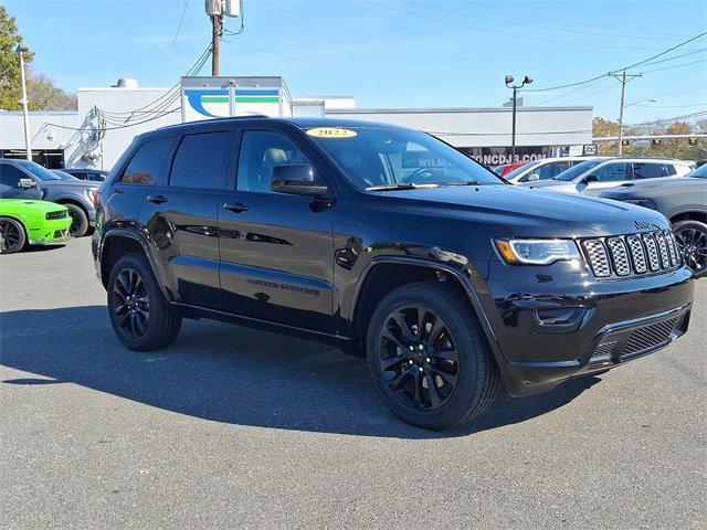 used 2022 Jeep Grand Cherokee car, priced at $33,000