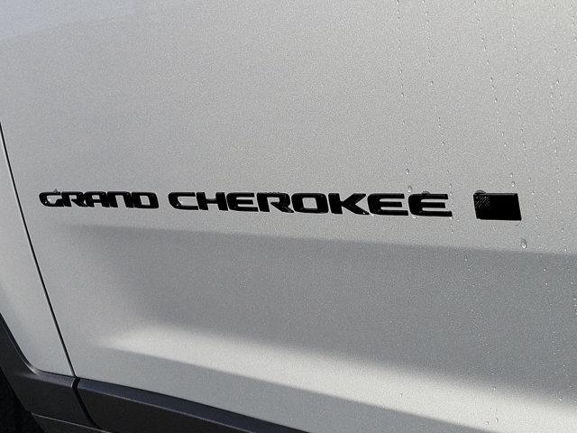 new 2024 Jeep Grand Cherokee L car, priced at $51,375