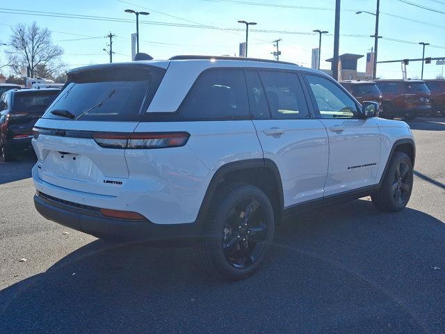 new 2025 Jeep Grand Cherokee car, priced at $51,940