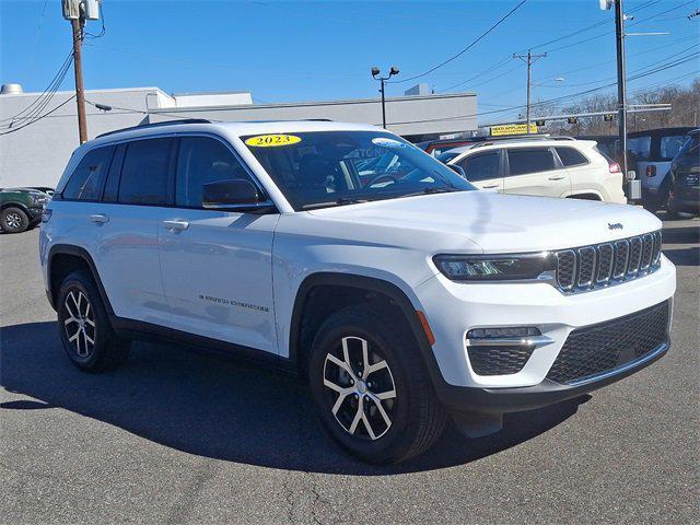 used 2023 Jeep Grand Cherokee car, priced at $37,000