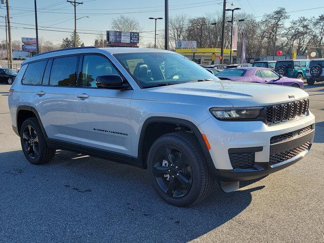 new 2024 Jeep Grand Cherokee L car, priced at $47,675