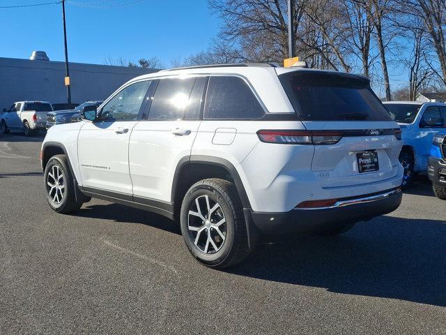 new 2025 Jeep Grand Cherokee car, priced at $48,140