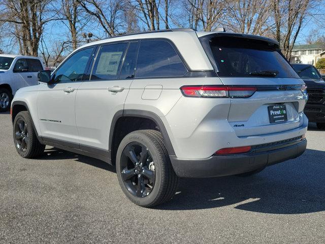 new 2024 Jeep Grand Cherokee car, priced at $47,000