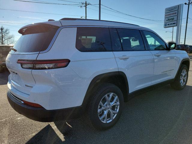 new 2024 Jeep Grand Cherokee L car, priced at $54,700