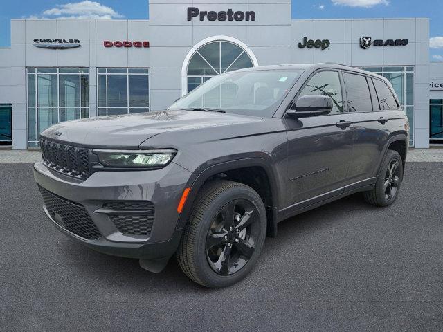 new 2025 Jeep Grand Cherokee car, priced at $48,600