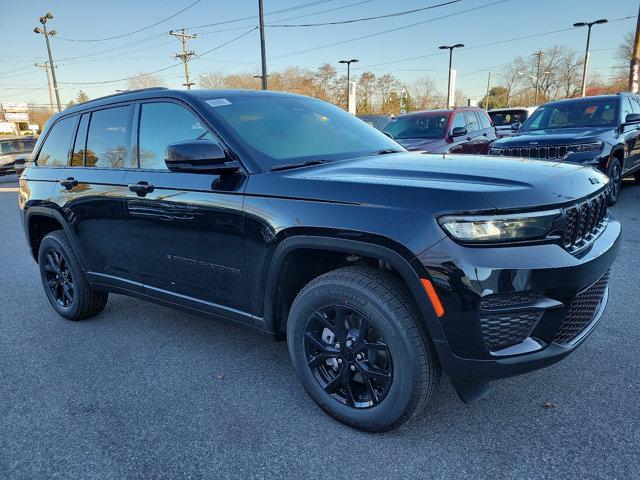 new 2024 Jeep Grand Cherokee car, priced at $49,530