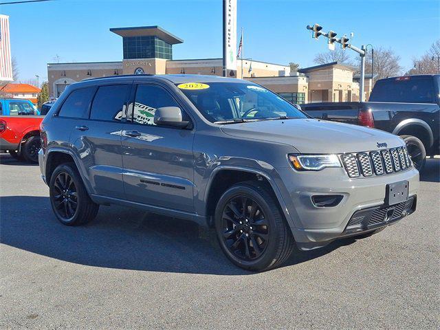 used 2022 Jeep Grand Cherokee car, priced at $32,000