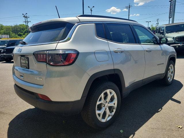 new 2024 Jeep Compass car, priced at $33,500