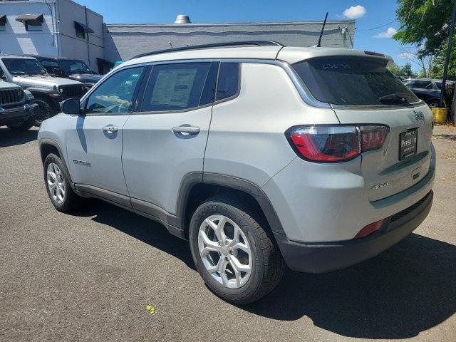 new 2024 Jeep Compass car, priced at $33,500