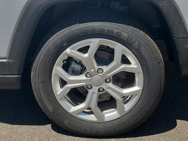 new 2024 Jeep Compass car, priced at $33,500