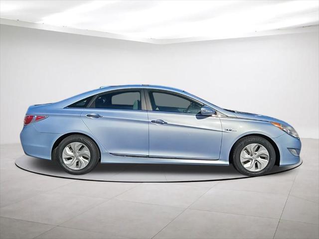 used 2014 Hyundai Sonata Hybrid car, priced at $13,995