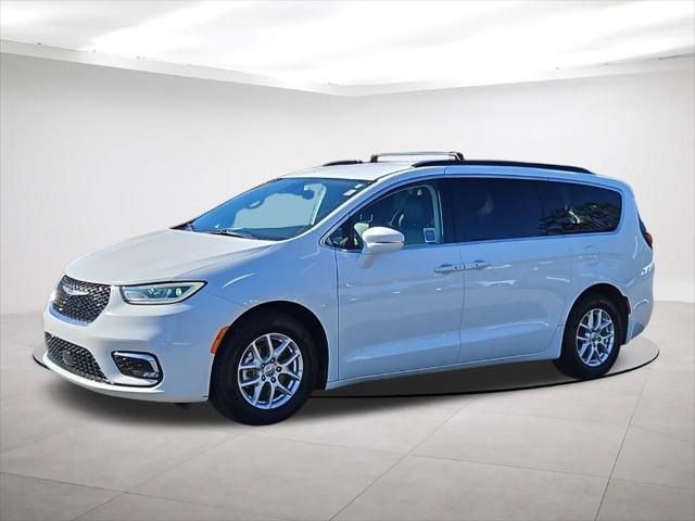 used 2022 Chrysler Pacifica car, priced at $23,577