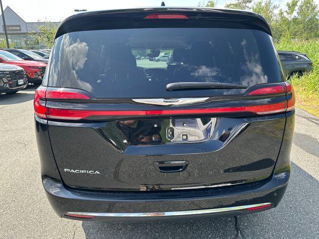used 2024 Chrysler Pacifica car, priced at $31,488