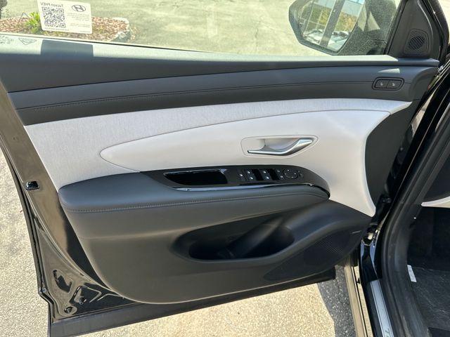 new 2025 Hyundai TUCSON Plug-In Hybrid car, priced at $48,538
