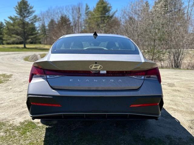 new 2025 Hyundai Elantra car, priced at $23,400