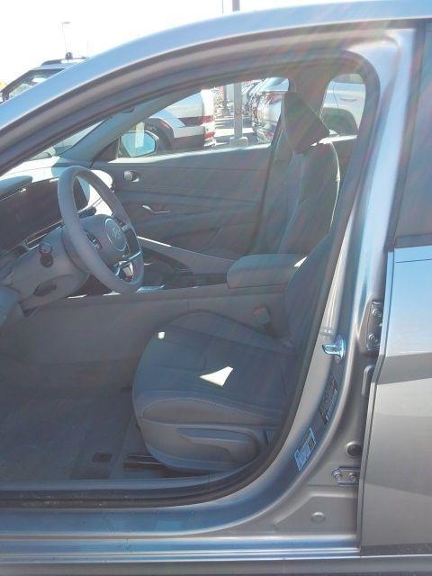 new 2025 Hyundai ELANTRA HEV car, priced at $24,132