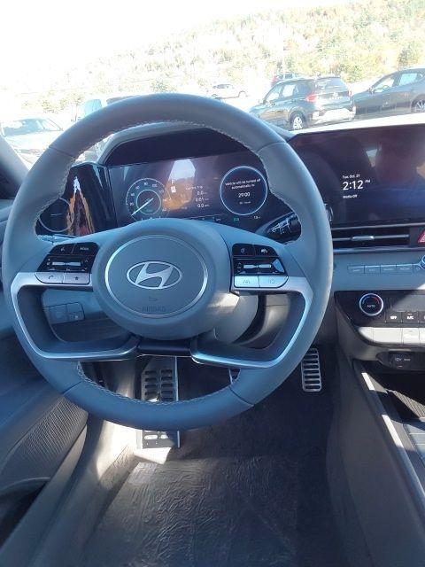 new 2025 Hyundai ELANTRA HEV car, priced at $24,132