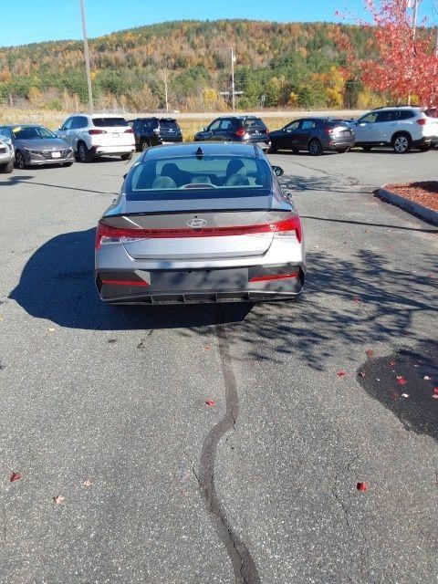 new 2025 Hyundai ELANTRA HEV car, priced at $24,132