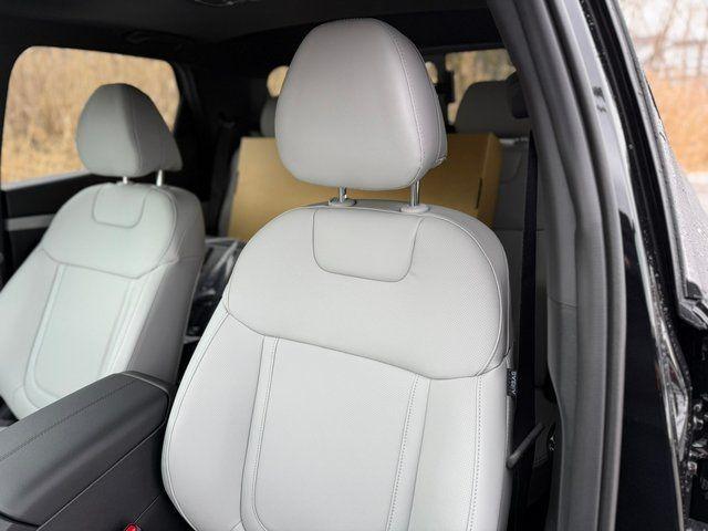 new 2025 Hyundai SANTA CRUZ car, priced at $33,752