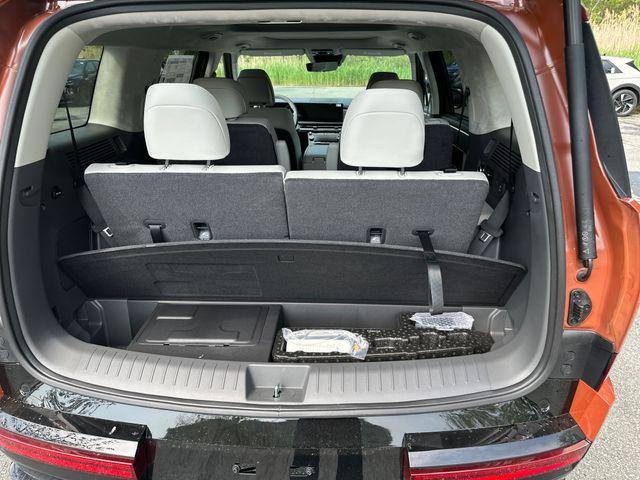 new 2025 Hyundai SANTA FE HEV car, priced at $47,092