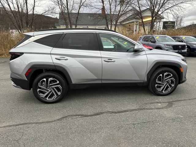 new 2025 Hyundai TUCSON Hybrid car, priced at $37,998