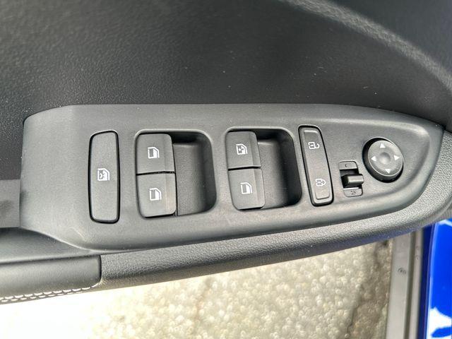new 2025 Hyundai Venue car, priced at $23,533