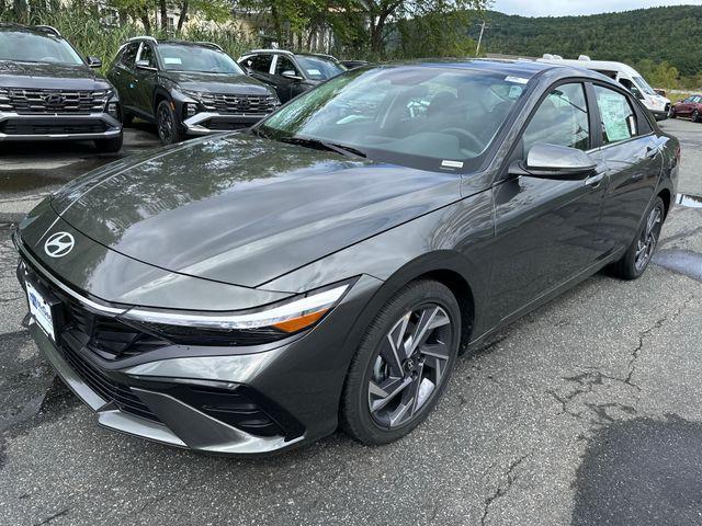 new 2025 Hyundai Elantra car, priced at $25,894