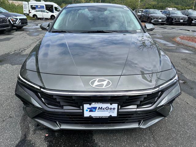 new 2025 Hyundai Elantra car, priced at $25,094