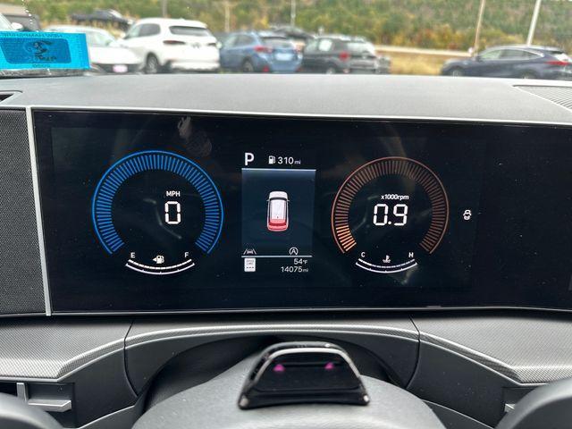 used 2025 Hyundai Santa Fe car, priced at $35,000